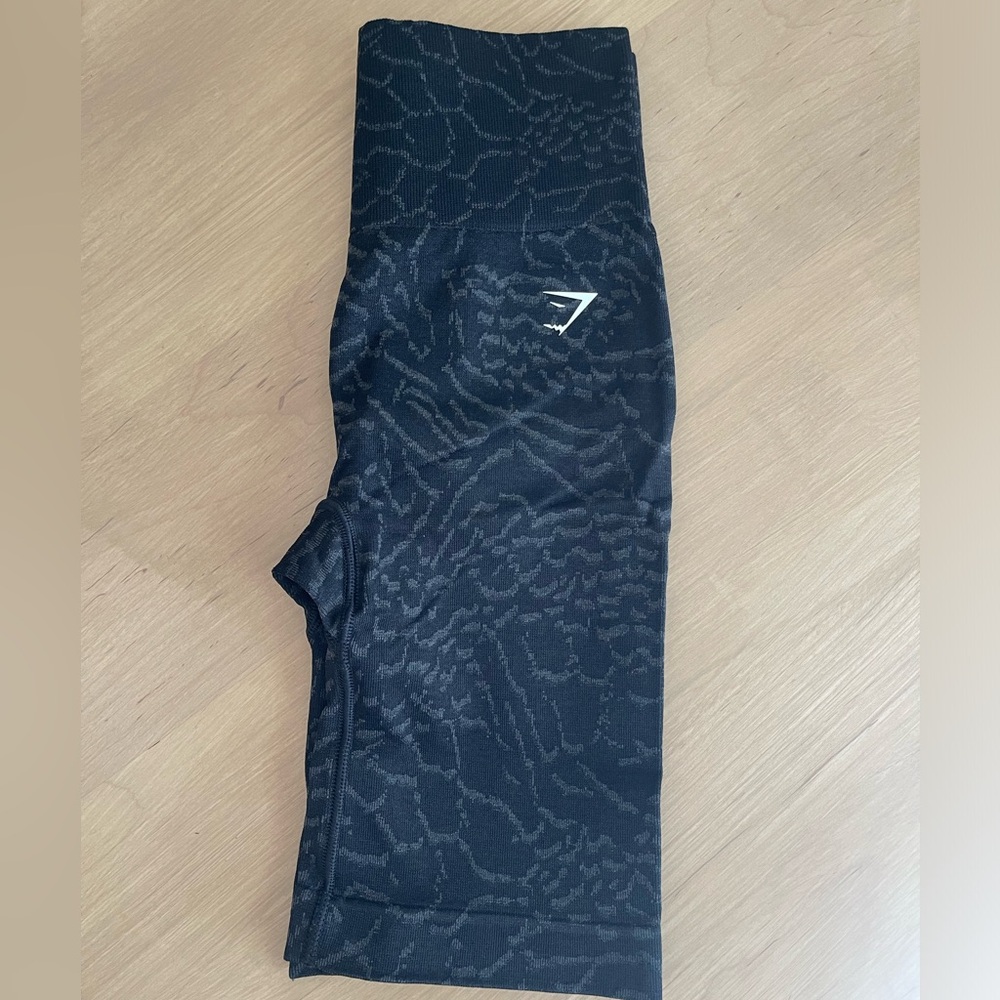 Gymshark adapt biker shorts. Size small